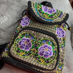 Cute crochet backpack 💜  from mexico 🇲🇽